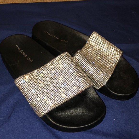 madden girl fancy slides